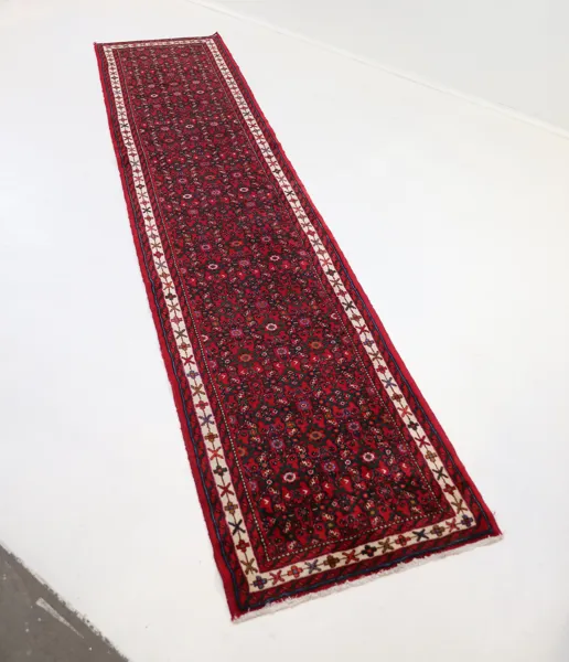 Gallerimatta, orientalisk, handknuten, ull.