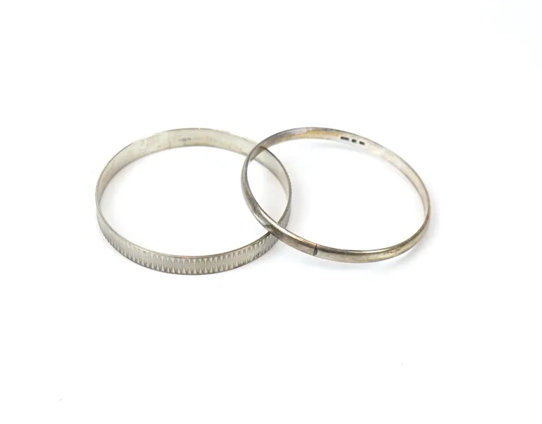 Armringar, 2 st, stela, silver.