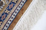 Matta, orientalisk, handknuten, ull.