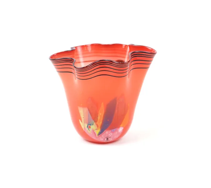 Carlos R. Pebaqué, vas, glas, Gullaskruf, signerad.