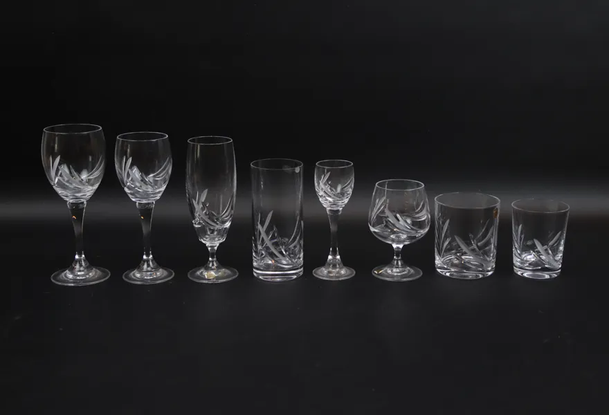 Glasservis, 83 delar, Design Crystal.