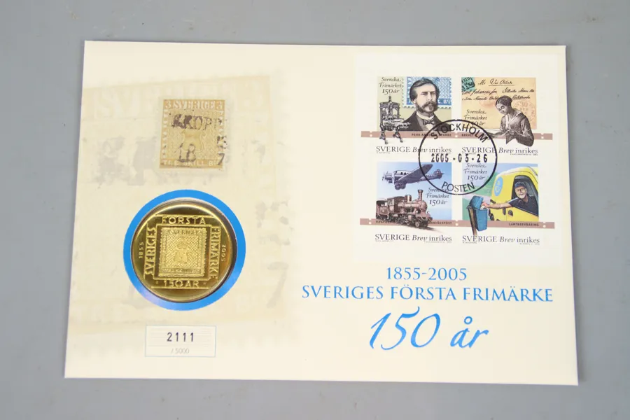 Förstadagsbrev med samlarmynt, Svenska frimärket 150 år, nr 2111/5000.