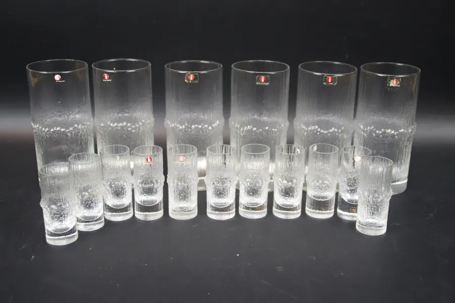 Tapio Wirkkala, glas, 6 + 11 st, "Niva", Iittala, Finland.