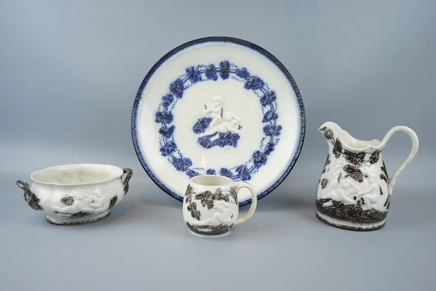 Servisdelar, 4 st, flintgods, Mullbär, Gefle.