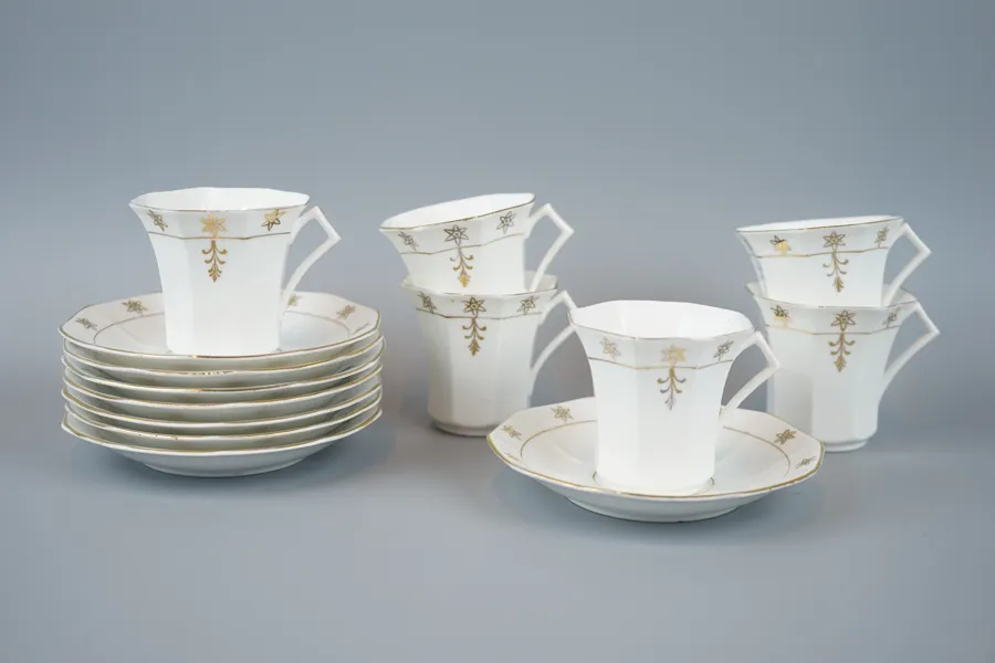 Kafferservis, 6 delar, porslin, handmålad gulddekor, jugend, 1800/1900-tal.