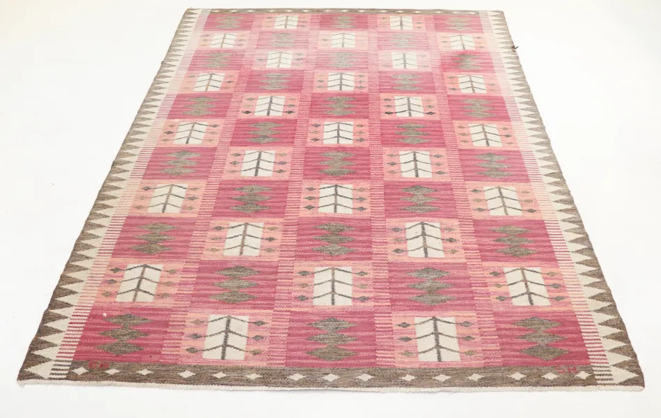 Berit Koenig, atta, rölakan, Svensk Hemslöjd, monogramsignerad, 1950-tal.