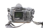 Nikon D70s, systemkamera med extra objektiv och tillbehör.