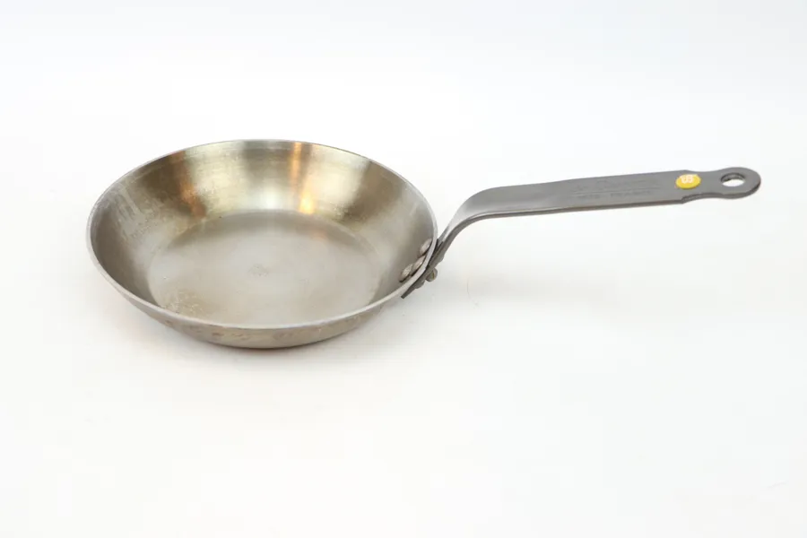 Kolstålpanna, de Buyer, "Lyonaise".