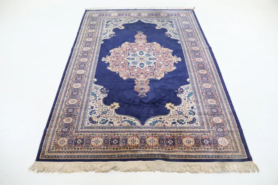 Matta, orientalisk stil, ull.