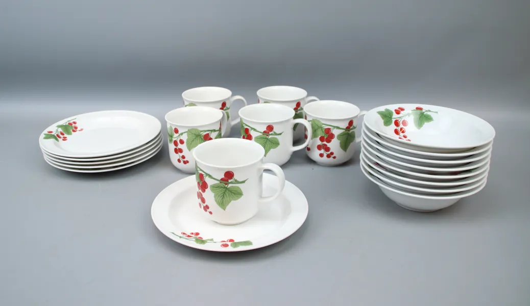 Jackie Lynd, kaffeservis, 6 delar, samt 8 skålar, porslin, Diamant, Rörstrand.