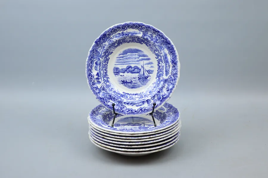 Dessertskålar, 9 st, flintgods, "Svenska Slott", Rörstrand.